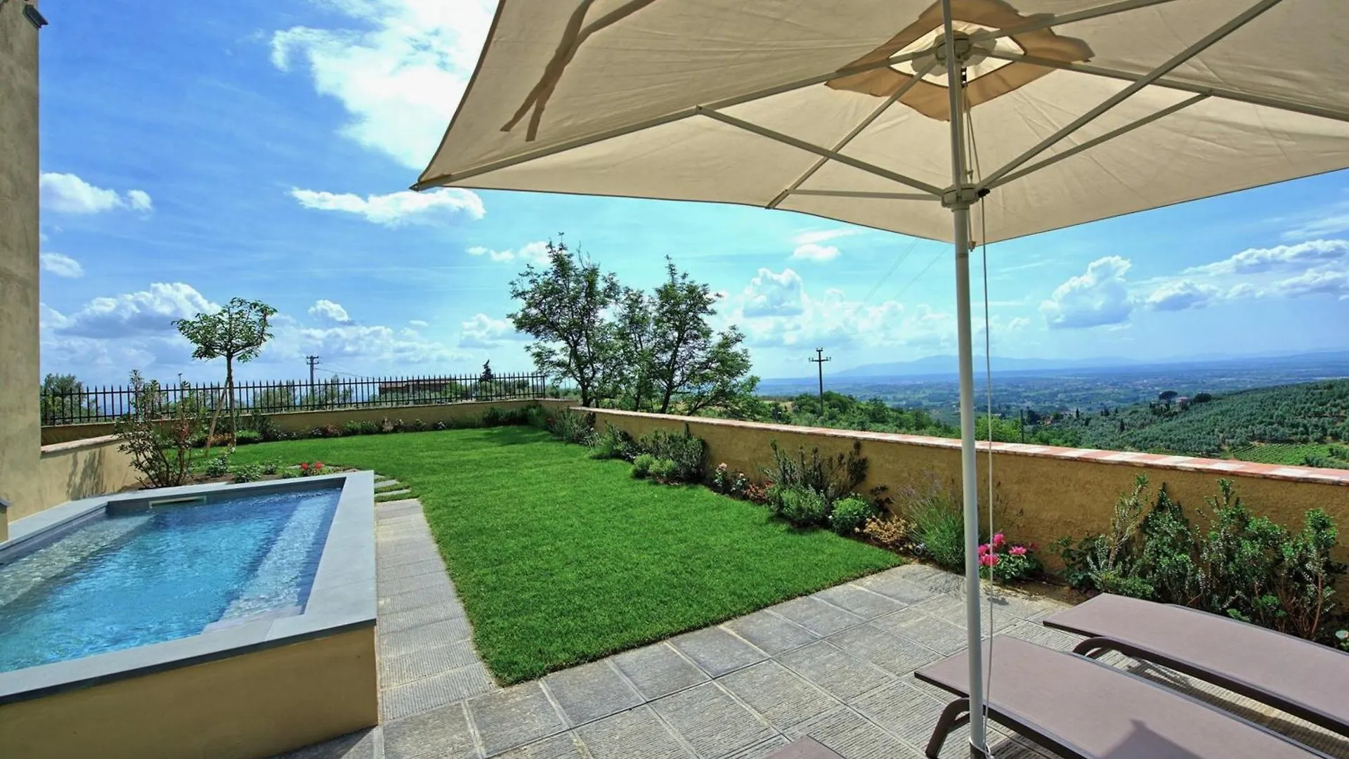 Villa Leonard By Mmega Vinci