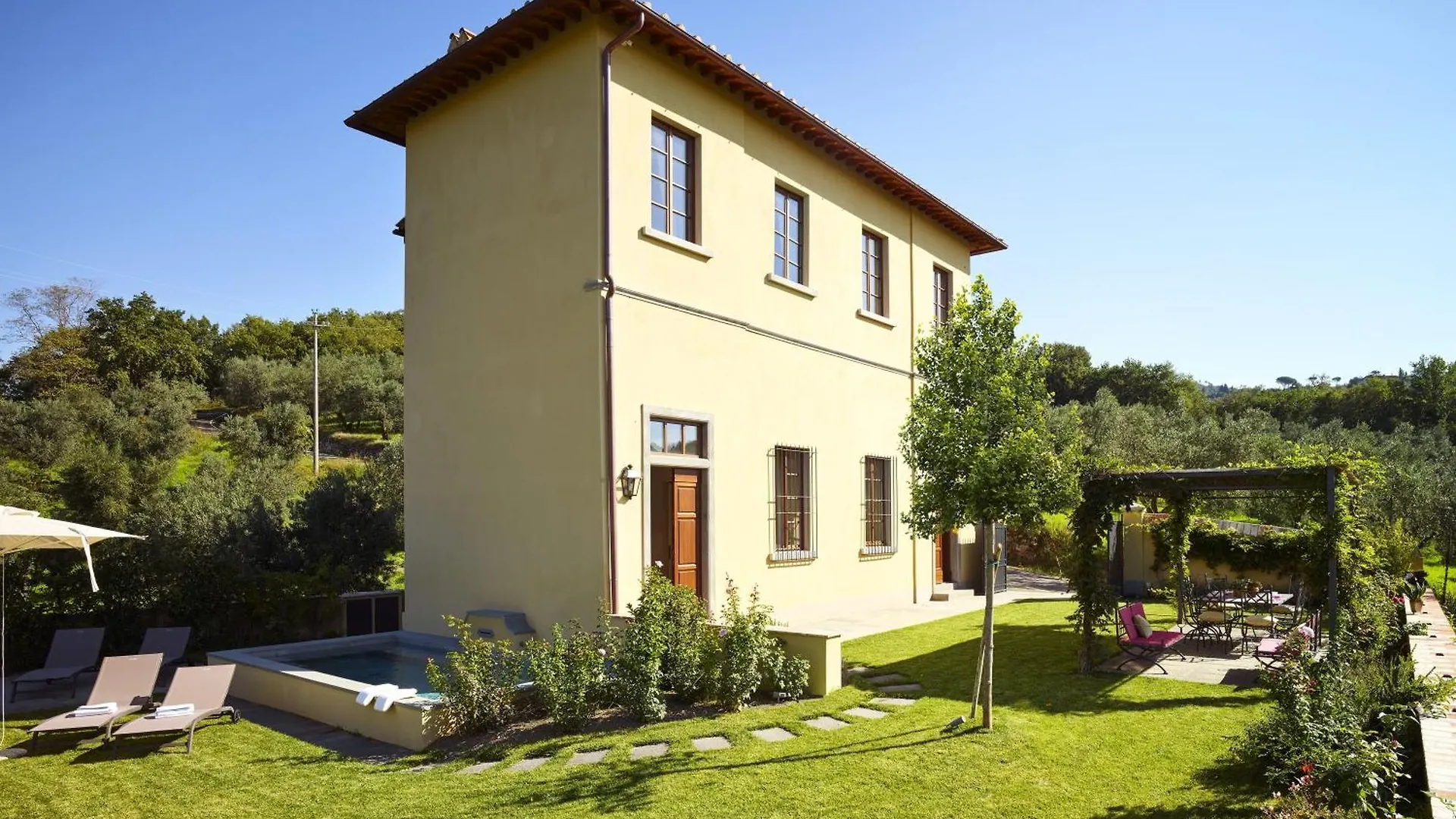 Villa Leonard By Mmega Vinci