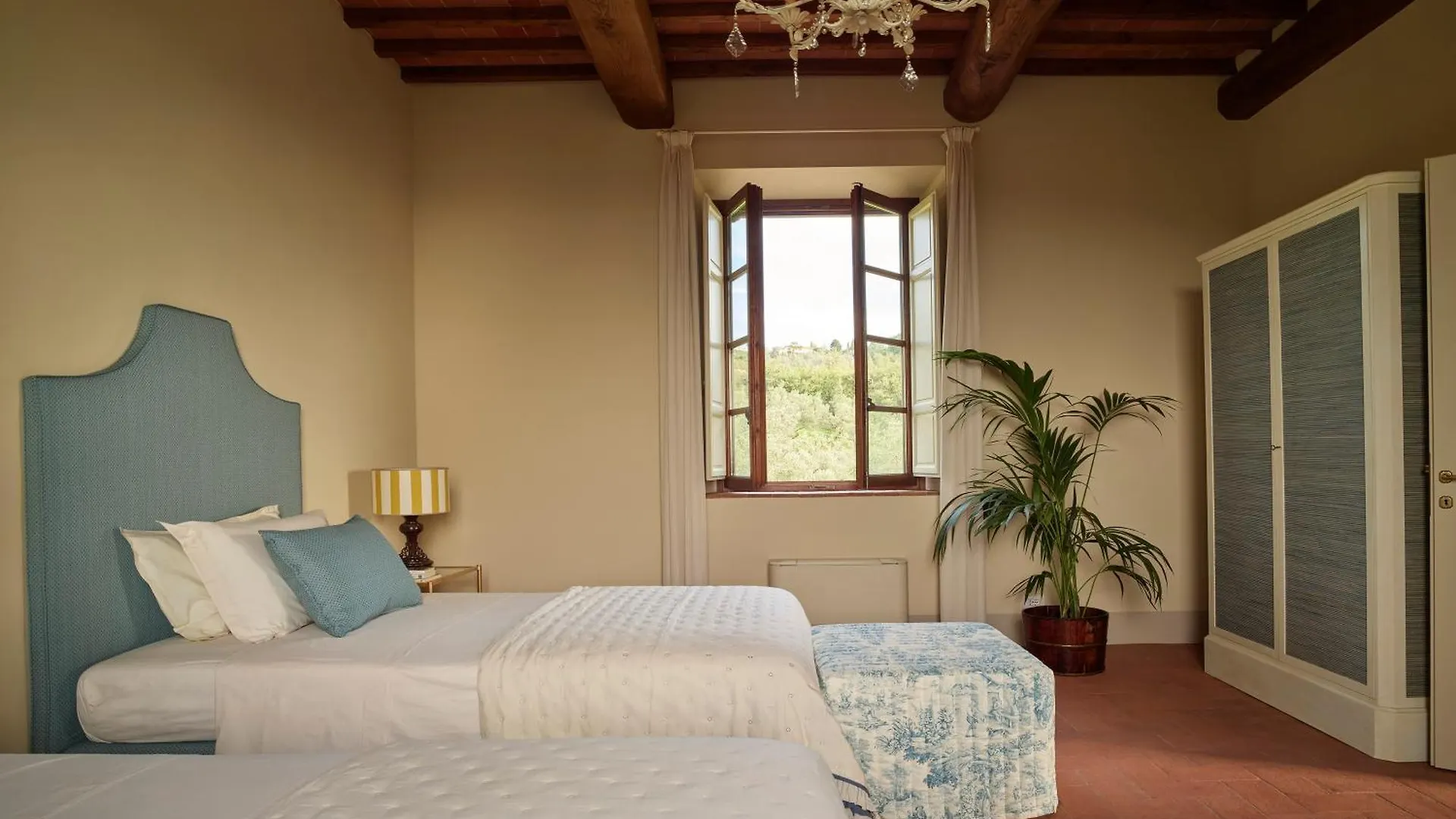 Villa Leonard By Mmega Vinci